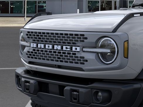 New 2026 Ford Bronco Badlands AWD/4WD image 19