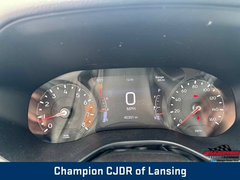 Used 2025 Jeep Compass Limited AWD/4WD image 18