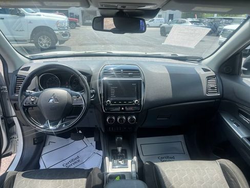 Used 2020 Mitsubishi Outlander Sport SE AWD/4WD image 12