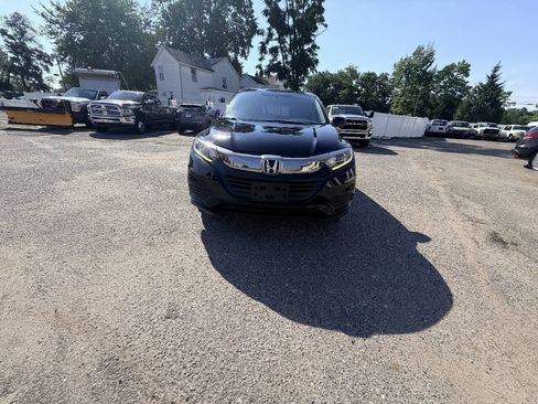 Used 2019 Honda HR-V LX image 14