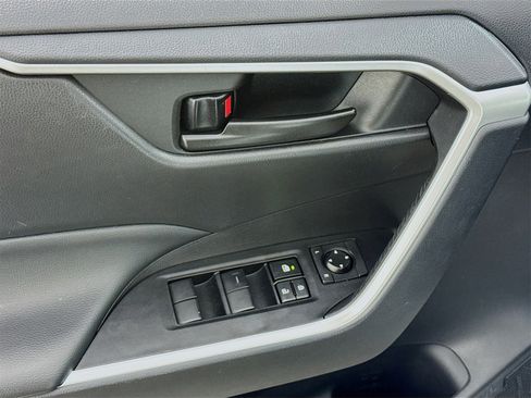 Certified 2023 Toyota RAV4 LE image 15