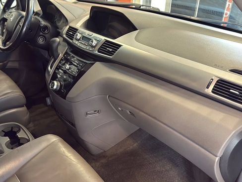 Used 2013 Honda Odyssey EX-L image 39