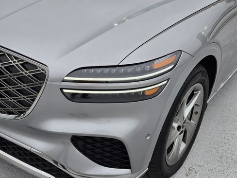 Used 2026 Genesis GV70 2.5T Advanced AWD/4WD image 8