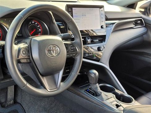 Used 2023 Toyota Camry XSE image 11