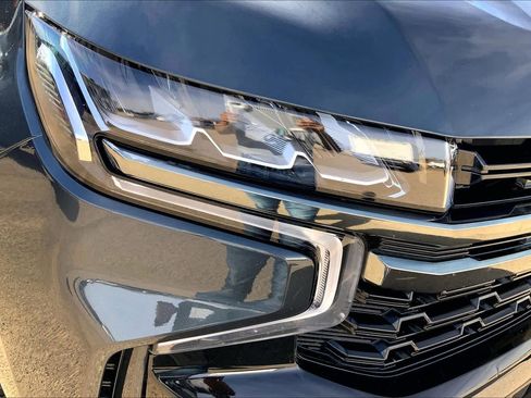 Used 2021 Chevrolet Tahoe Z71 w/ Z71 Signature Package image 35