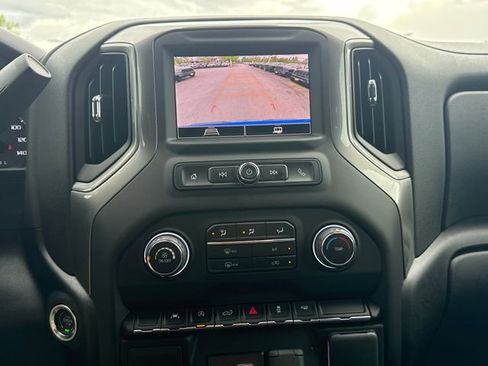 Used 2026 Chevrolet Silverado 1500 Custom RWD image 19