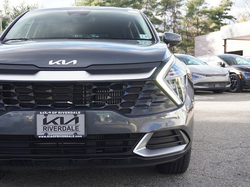 Used 2023 Kia Sportage LX image 13