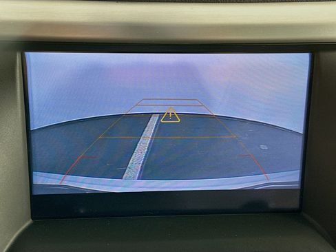 Used 2019 GMC Acadia SLT image 23