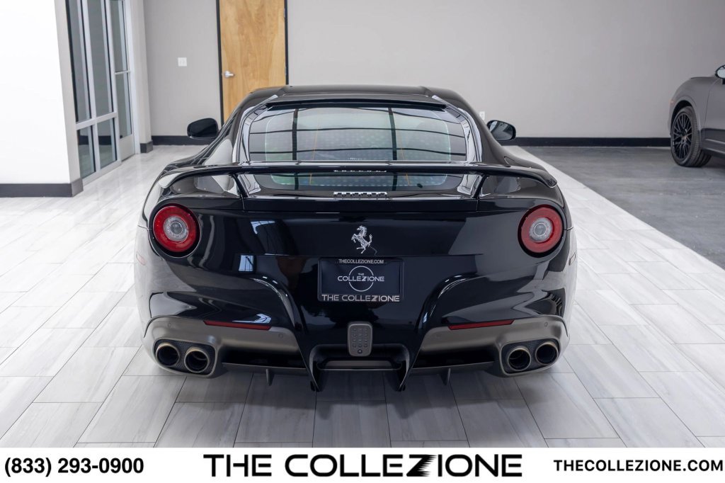 Used 2014 Ferrari F12 Berlinetta RWD image 20