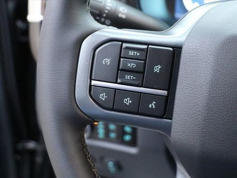 New 2026 Ford F250 Lariat w/ Black Appearance Package image 30