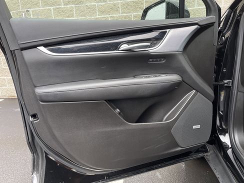 Certified 2025 Cadillac XT5 Premium Luxury image 14