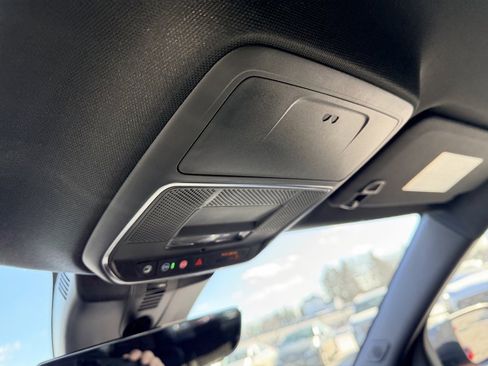 New 2026 Chevrolet Traverse RS image 27