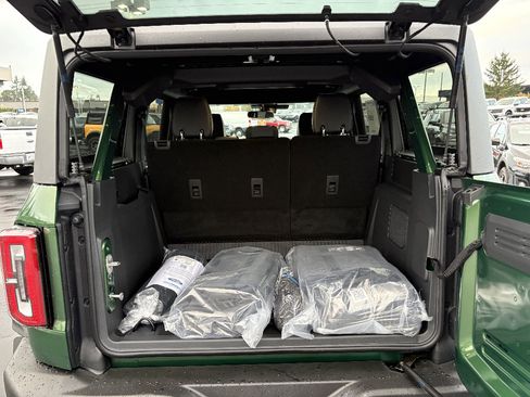 New 2025 Ford Bronco Outer Banks w/ Sasquatch Package AWD/4WD image 7