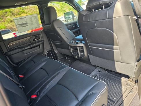 New 2026 RAM 3500 Limited AWD/4WD image 27