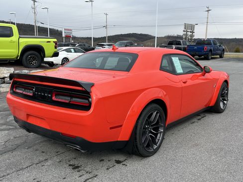 Used 2021 Dodge Challenger R/T Scat Pack image 3