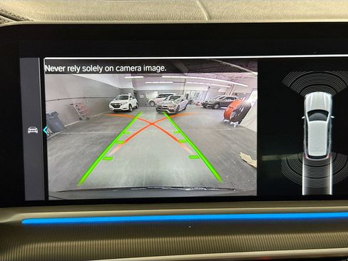 Used 2022 BMW X5 xDrive45e image 10