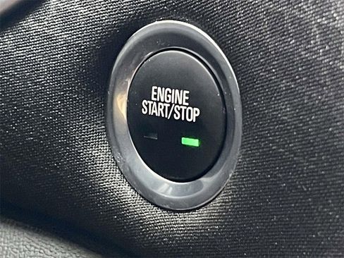 Used 2025 Chevrolet Malibu LT image 28