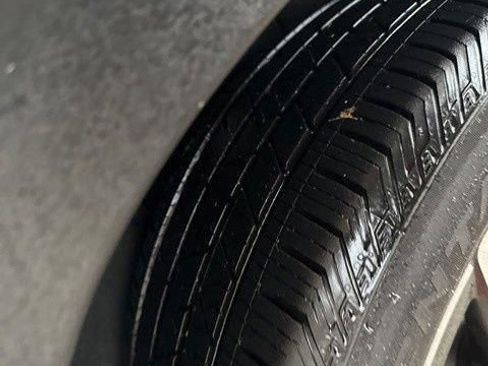 Used 2024 Volkswagen Atlas SEL image 31