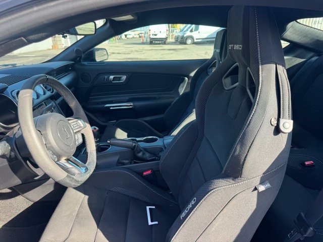 Used 2017 Ford Mustang Shelby GT350 w/ Electronics Package RWD image 9