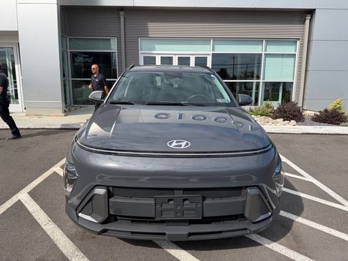 Used 2024 Hyundai Kona SEL AWD/4WD image 10