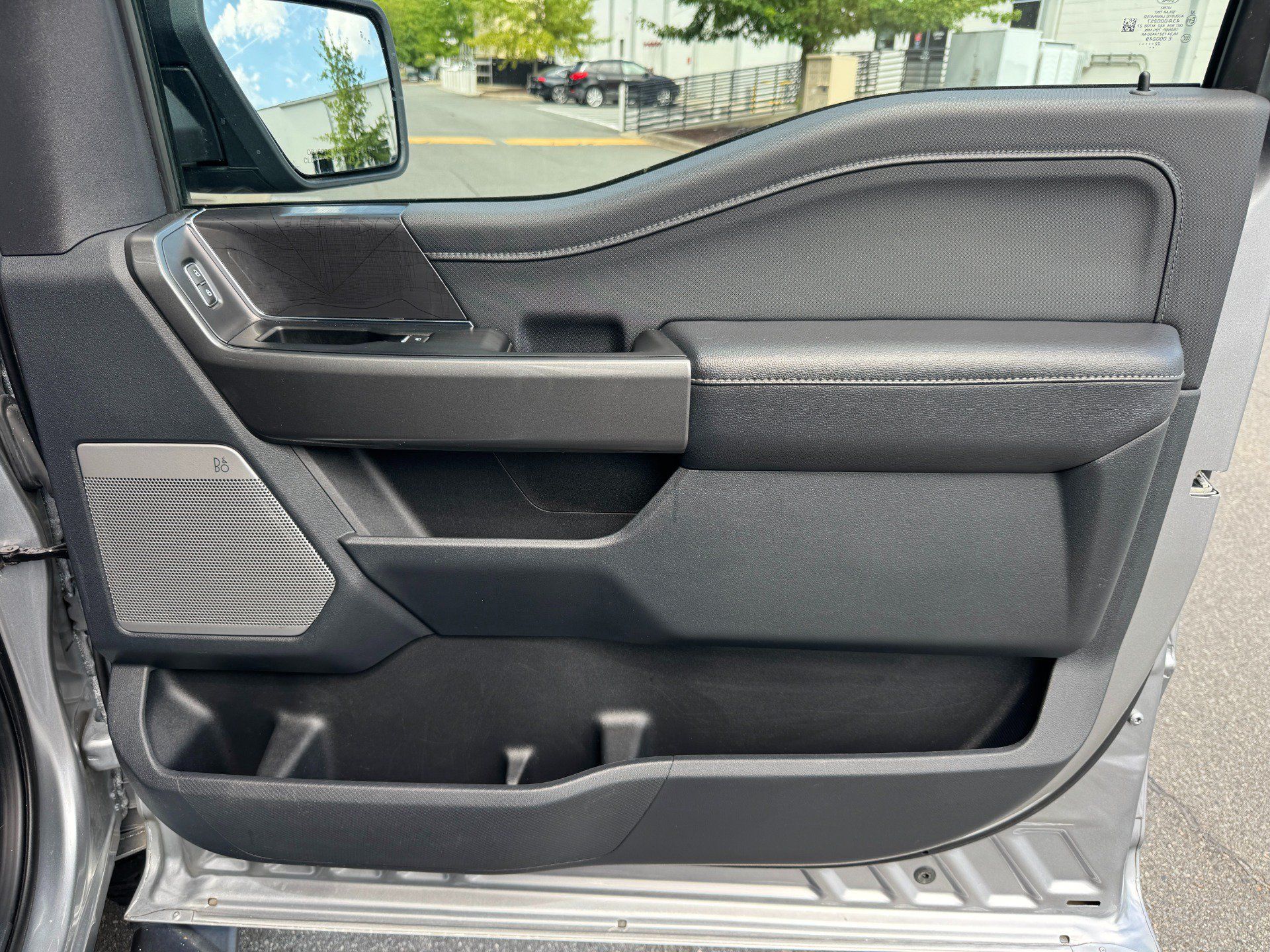 Used 2022 Ford F150 XLT w/ Equipment Group 302A High AWD/4WD image 45