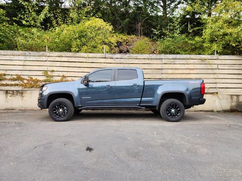 Used 2019 Chevrolet Colorado LT w/ LT Convenience Package image 5