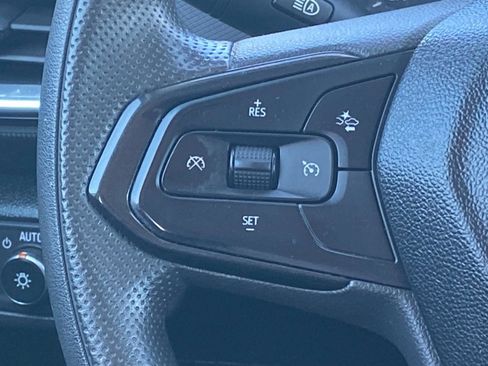 Used 2022 Chevrolet TrailBlazer LT w/ Convenience Package FWD image 6