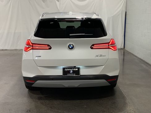 Used 2026 BMW X3 xDrive30 w/ Premium Package image 7