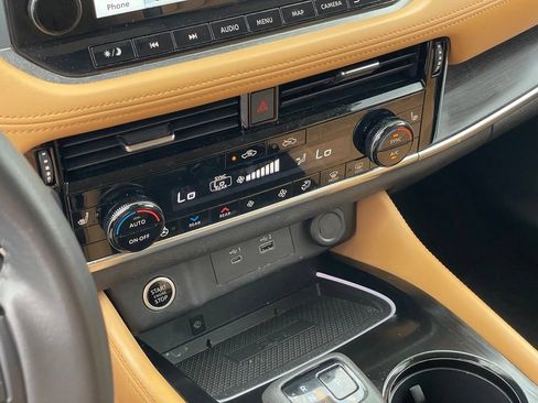 Certified 2023 Nissan Rogue Platinum w/ Platinum Premium Package AWD/4WD image 21