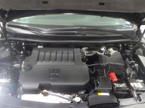 Used 2017 Toyota Avalon Limited w/ Carpet Mat Package FWD image 10
