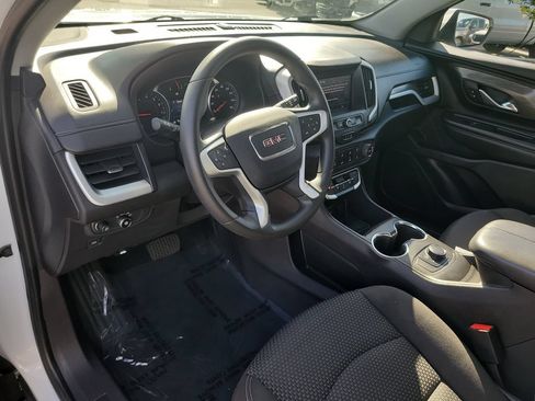 Used 2023 GMC Terrain SLE FWD image 18