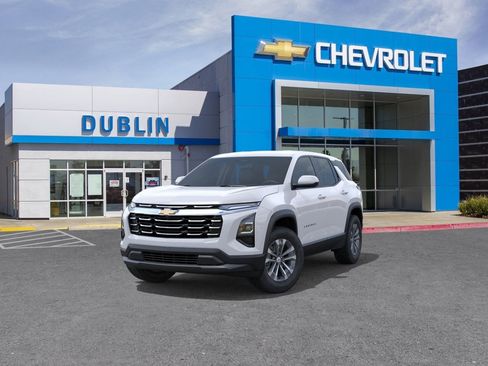 New 2026 Chevrolet Equinox LT FWD image 9