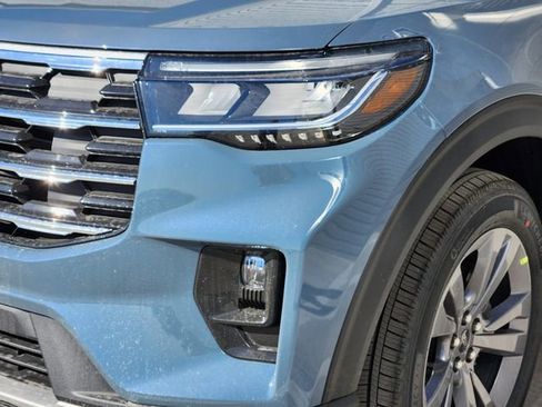 New 2026 Ford Explorer Active w/ Active Comfort Package image 6