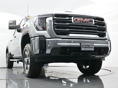 Used 2025 GMC Sierra 2500 SLT w/ SLT Premium Package image 49