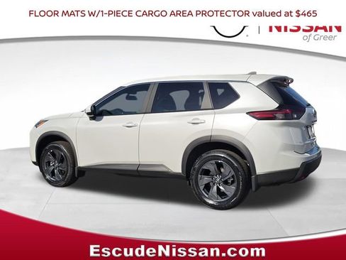 Certified 2026 Nissan Rogue SV FWD image 6