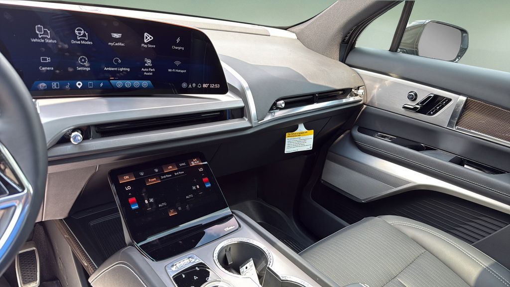 Certified 2026 Cadillac Vistiq Sport w/ LPO, Floor Liner Package AWD/4WD image 39