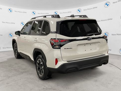 Certified 2025 Subaru Forester Premium image 4