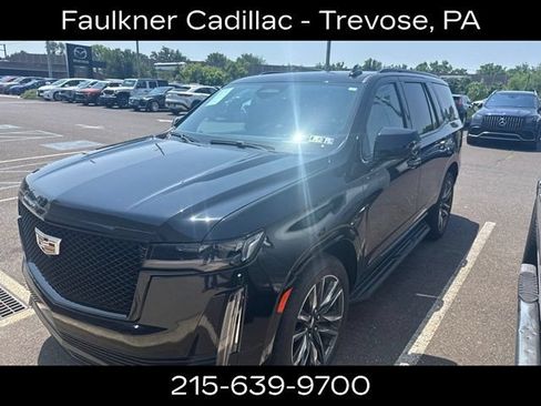 Used 2021 Cadillac Escalade Sport w/ Driver Assist Tech Package AWD/4WD image 6