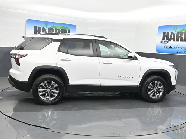 Used 2025 Chevrolet Equinox LT w/ Convenience Package II AWD/4WD image 6
