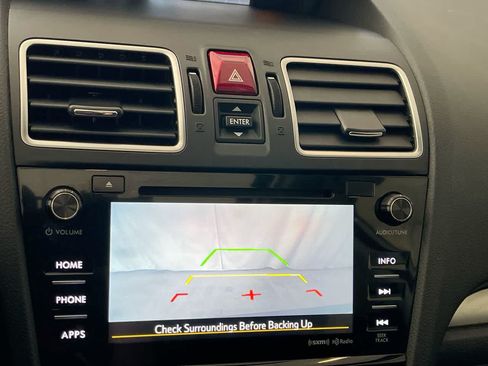 Used 2017 Subaru Forester 2.5i Premium AWD/4WD image 17