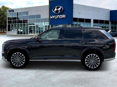 New 2026 Hyundai Palisade Calligraphy FWD image 3