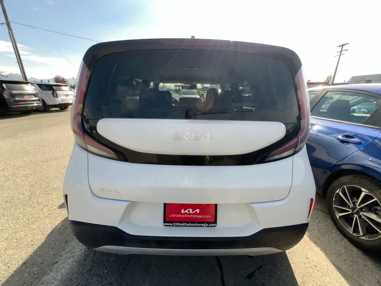Certified 2023 Kia Soul LX w/ Option Group 015 FWD image 26
