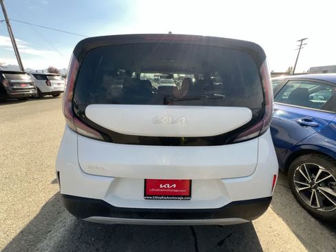 Used 2023 Kia Soul LX w/ Option Group 015 FWD image 26