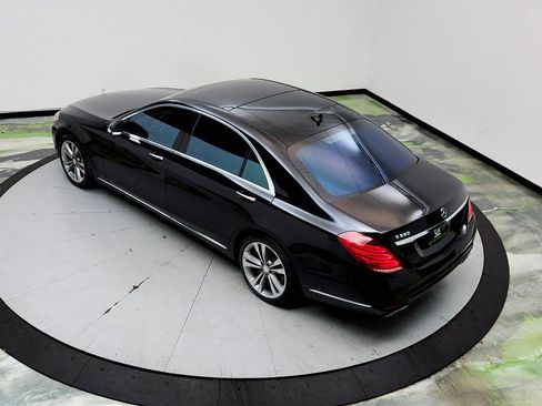 Used 2015 Mercedes-Benz S 550 Sedan w/ Premium 1 Package image 35