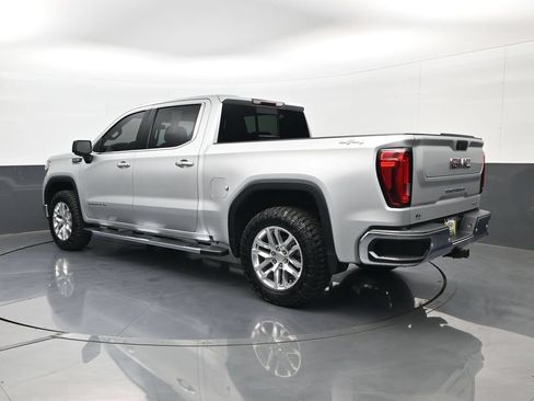 Used 2019 GMC Sierra 1500 SLT w/ SLT Premium Plus Package AWD/4WD image 8