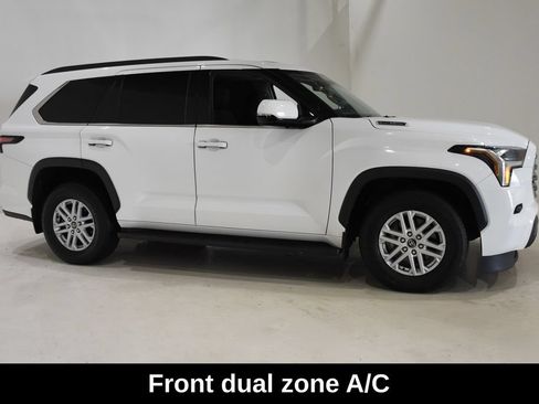 Used 2023 Toyota Sequoia SR5 AWD/4WD image 3