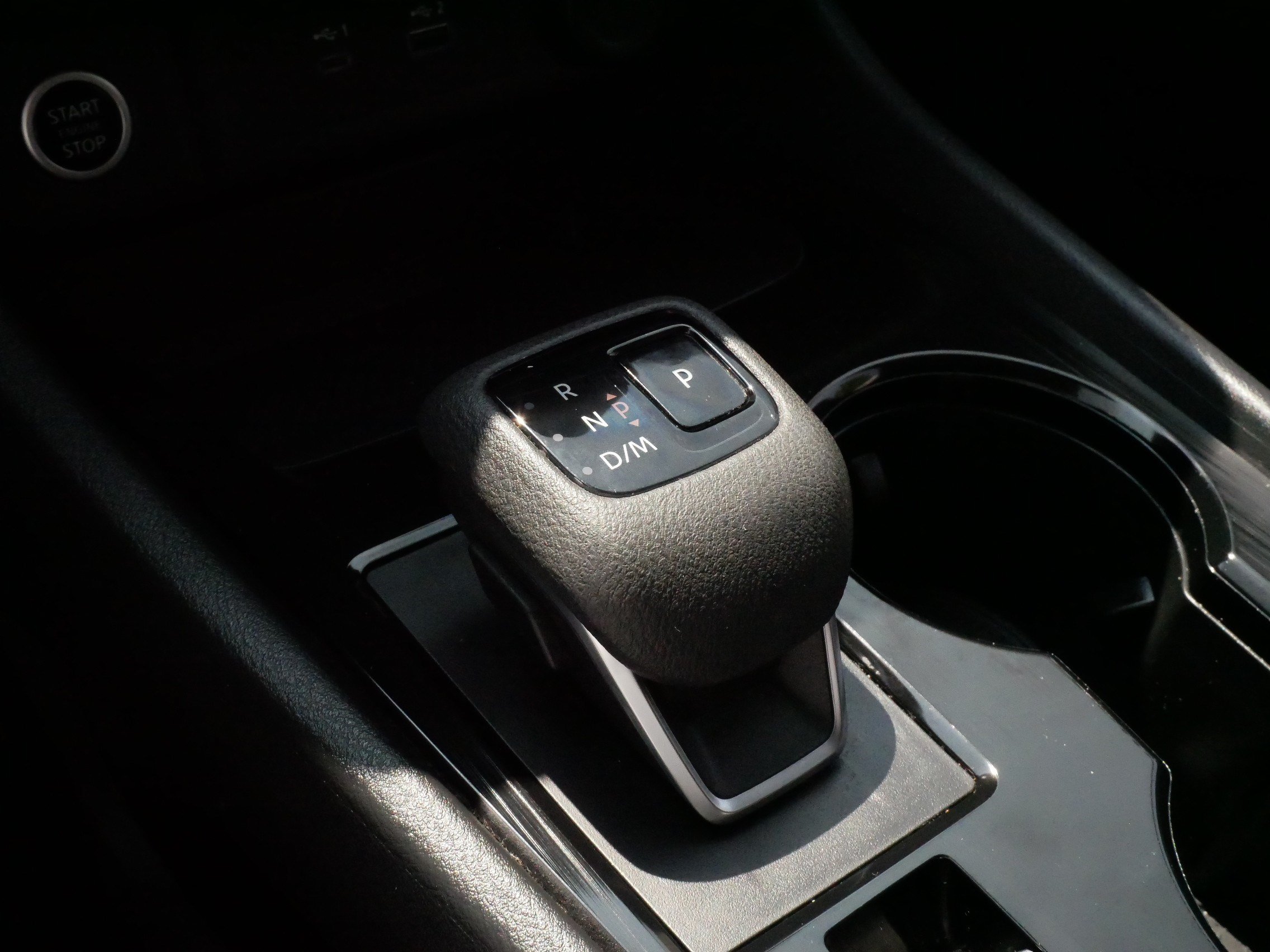 Used 2023 Nissan Rogue SV AWD/4WD image 24