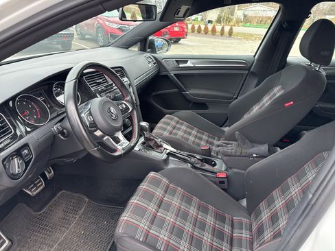 Used 2019 Volkswagen GTI Rabbit Edition image 11