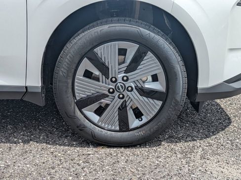 New 2025 Nissan Murano SL w/ Cargo Package AWD/4WD image 11