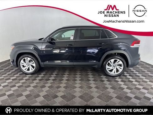 Used 2021 Volkswagen Atlas Cross Sport SEL AWD/4WD image 8